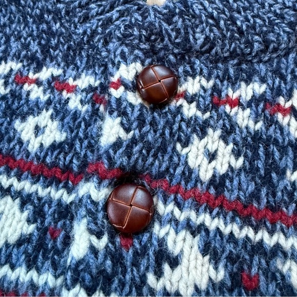 Vintage L.L. Bean Fair Isle 100% Lambswool Nordic Knit Sweater Size Large - Picture 2 of 4